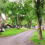 3 Etoiles - Piscine - Ccbbgcc Chalet *