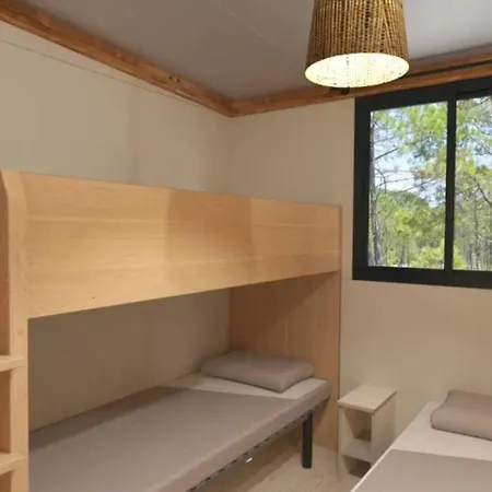 3 Etoiles - Piscine - Ccbbgcc Sauxillanges