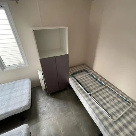 3 Etoiles - Piscine - Ccbbgcc 木屋 Sauxillanges