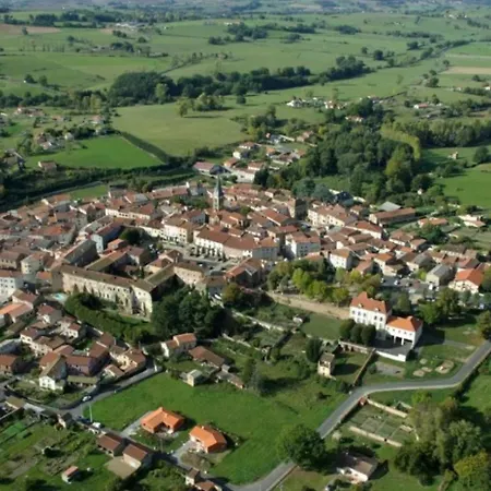 3 Etoiles - Piscine - Ccbbgcc Sauxillanges