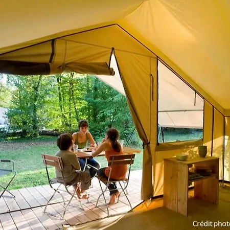 3 Etoiles - Piscine - Ccbbgcc *