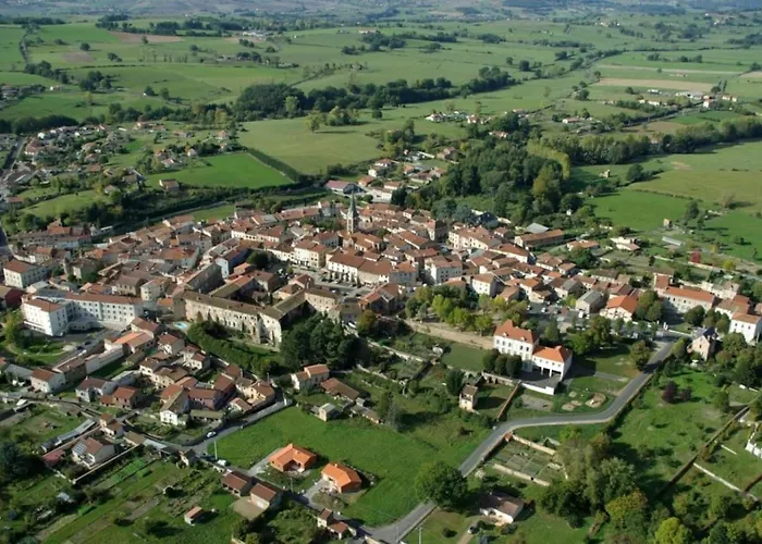 3 Etoiles - Piscine - Ccbbgcc Sauxillanges