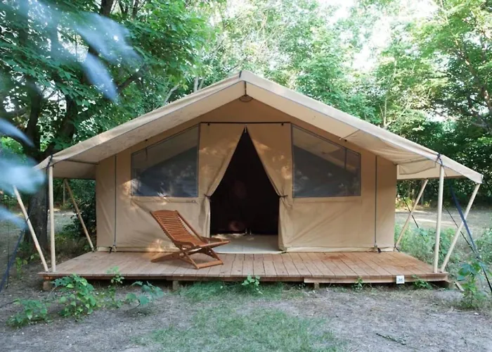 3 Etoiles - Piscine - Ccbbgcc Chalet *