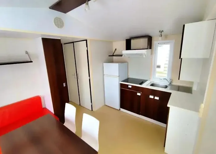 3 étoiles - Piscine - Ccbbgcc *